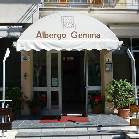 Hotel Gemma Ріміні Екстер'єр фото