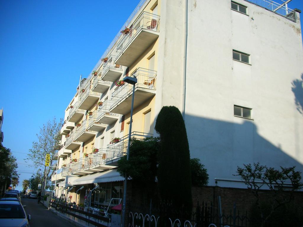 Hotel Gemma Ріміні Екстер'єр фото