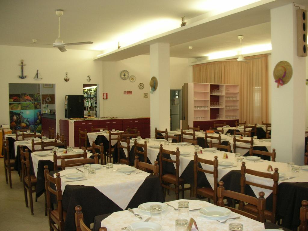 Hotel Gemma Ріміні Екстер'єр фото