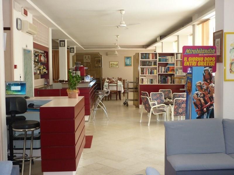Hotel Gemma Ріміні Екстер'єр фото