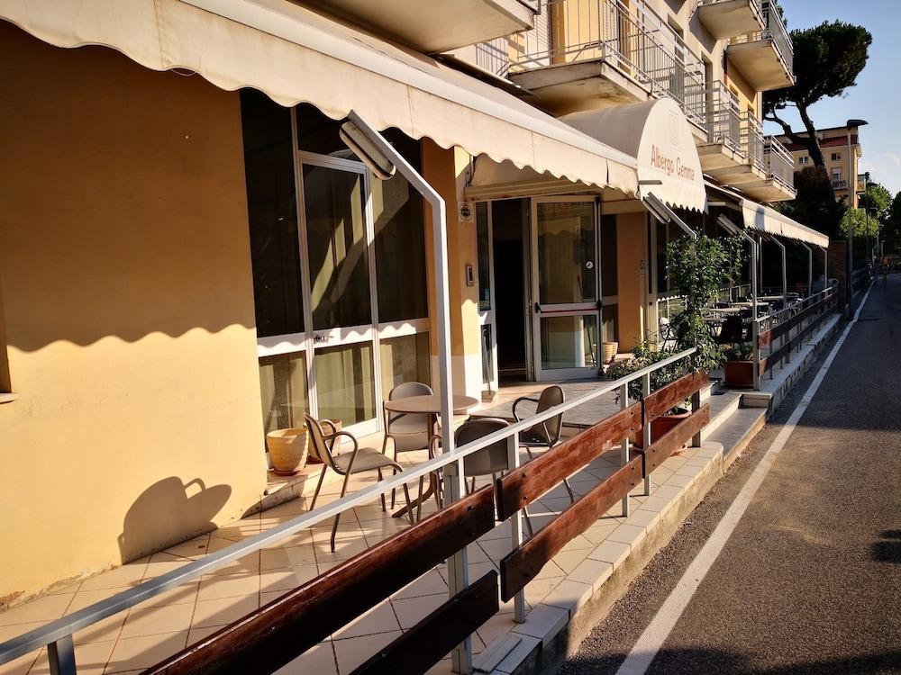Hotel Gemma Ріміні Екстер'єр фото