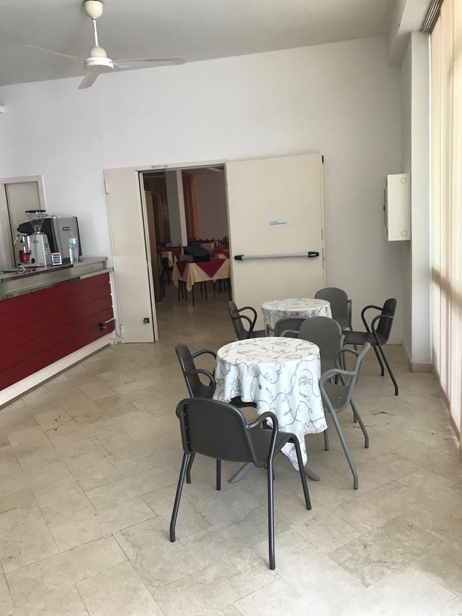 Hotel Gemma Ріміні Екстер'єр фото