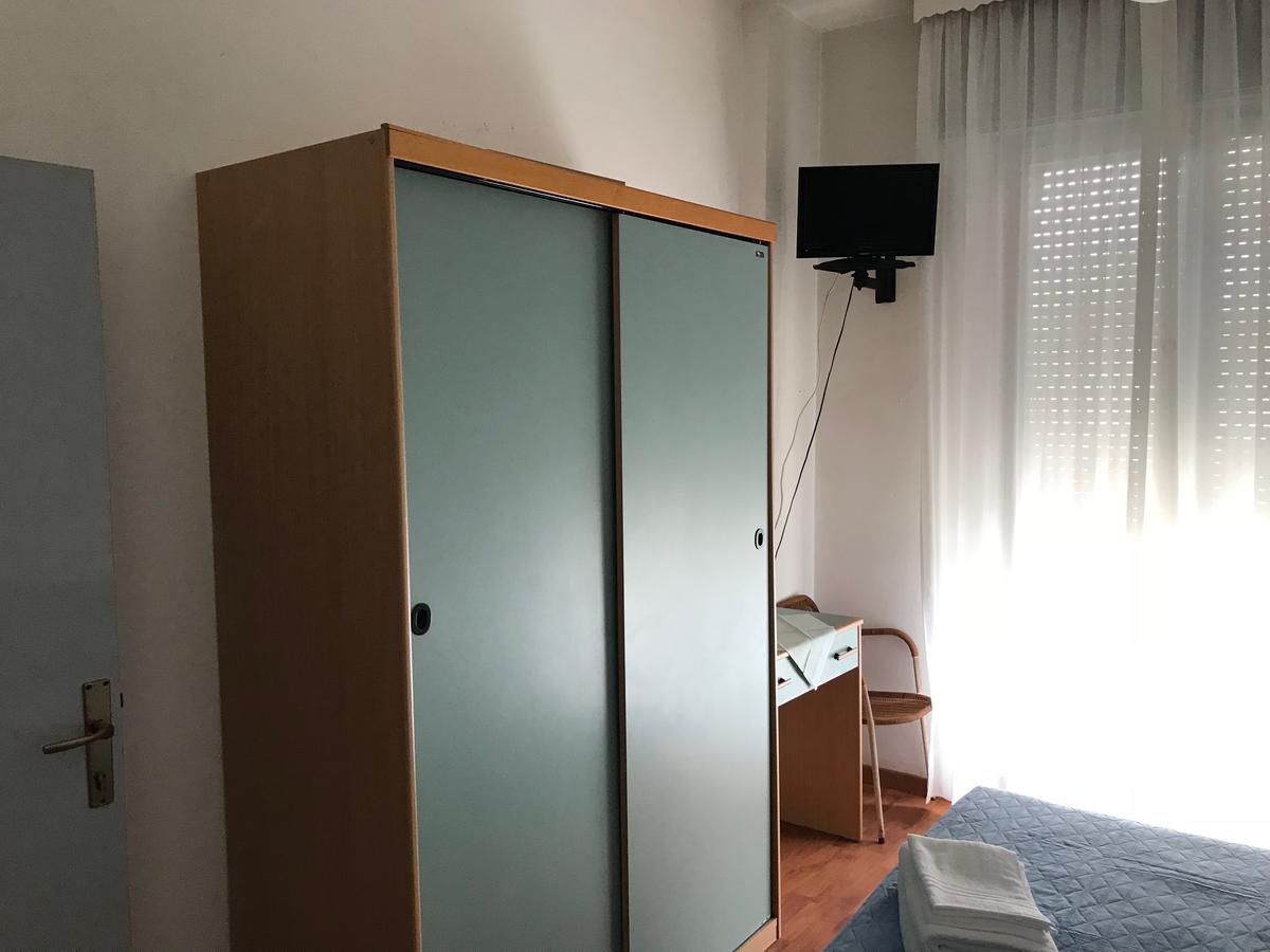 Hotel Gemma Ріміні Екстер'єр фото